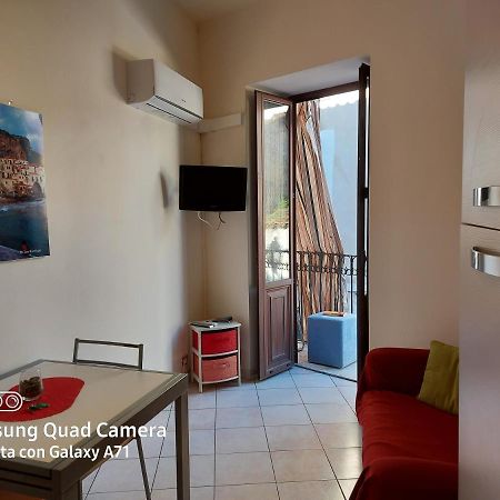 Casa Vittorio Apartment Чефалу Екстериор снимка