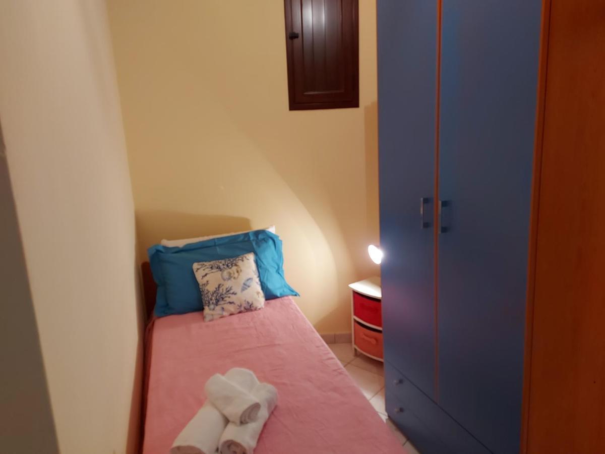 Casa Vittorio Apartment Чефалу Екстериор снимка